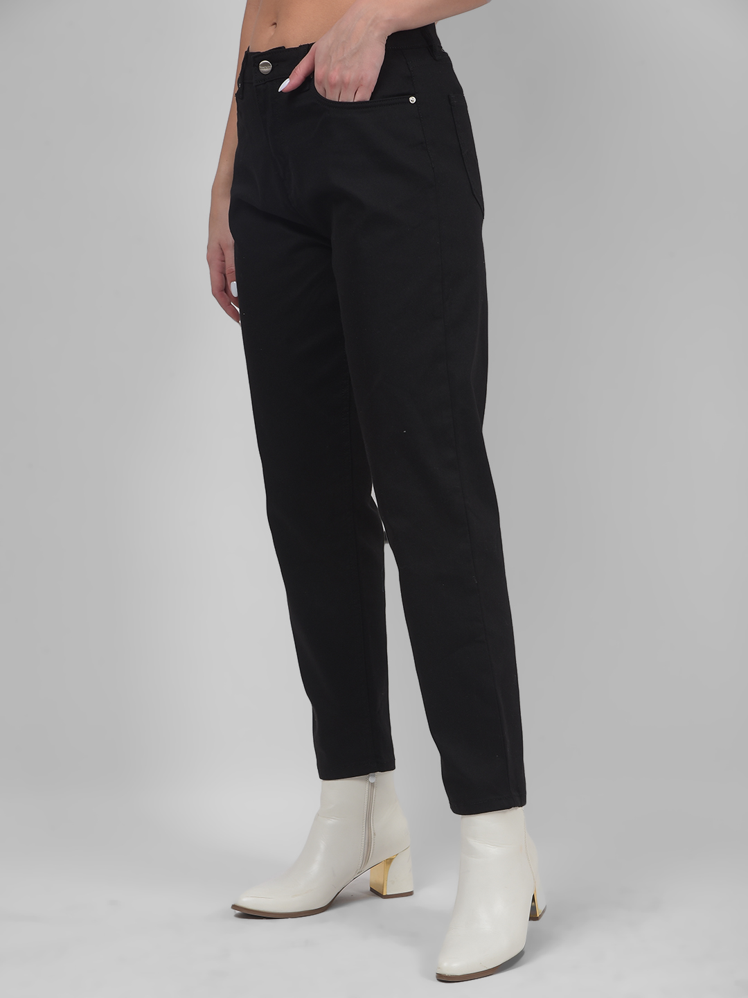 Numero Uno Women Solid Black Jeans
